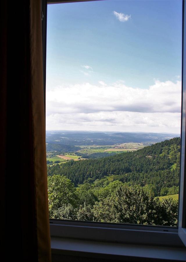 Le Ponant Hotel Pradelles Kültér fotó